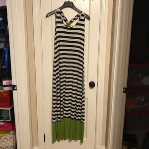 Black & white & Green Maxi Dress